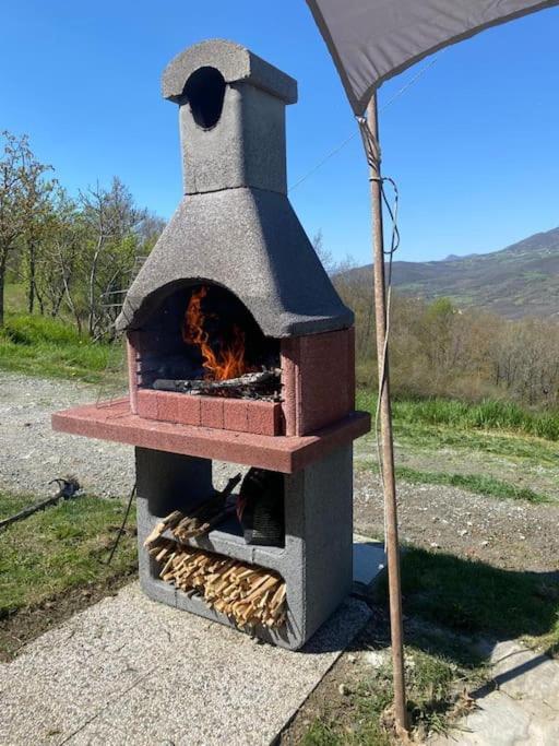 Villa La Casa Sulla Collina Varsi Esterno foto
