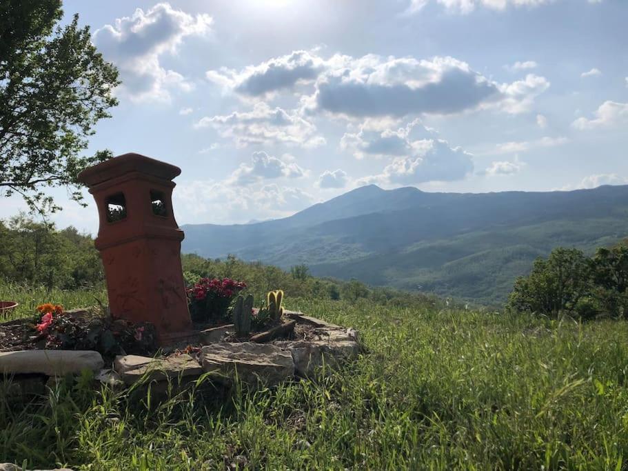 Villa La Casa Sulla Collina Varsi Esterno foto